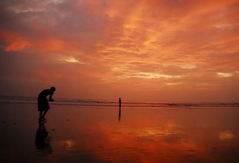 Parque Maritimo El Coco