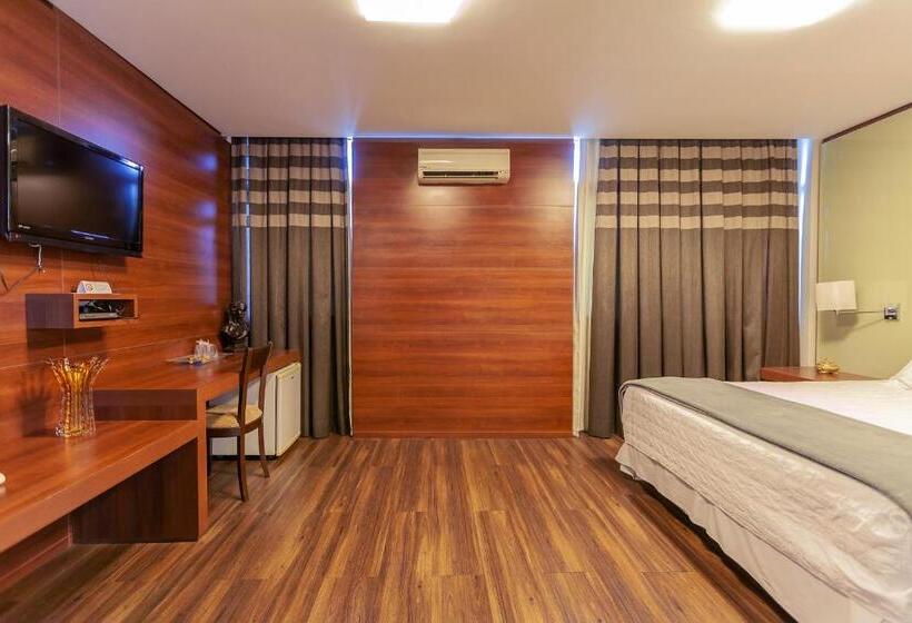 Tri Hotel Executive Criciúma