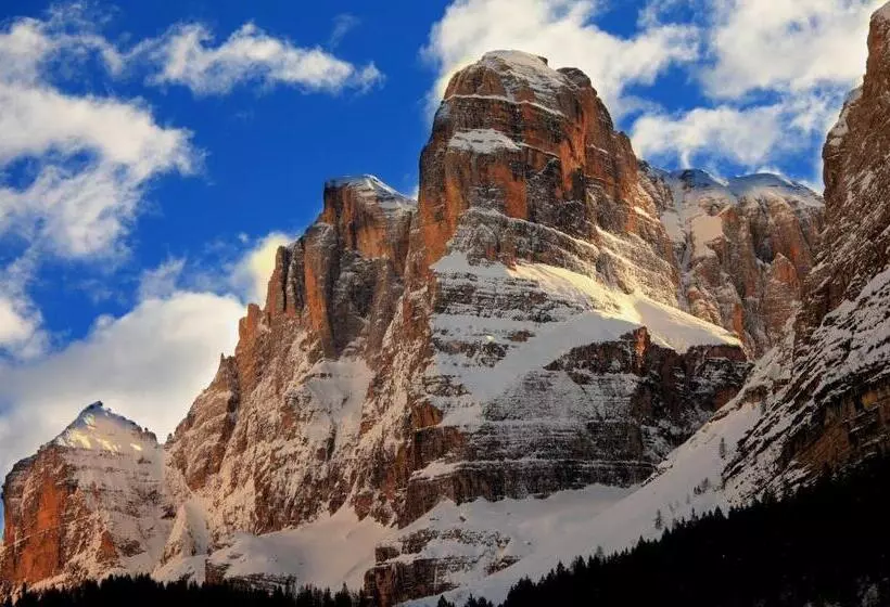 Hotelli Albergo Garnì Maso Mistrin