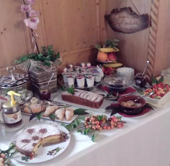 Hotelli Albergo Garnì Maso Mistrin