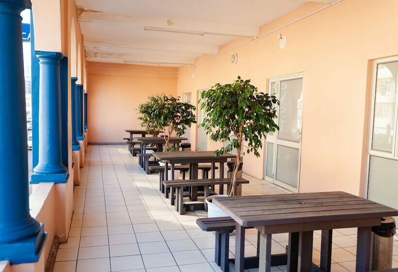 בית מלון כפרי Bayside Lodge 108