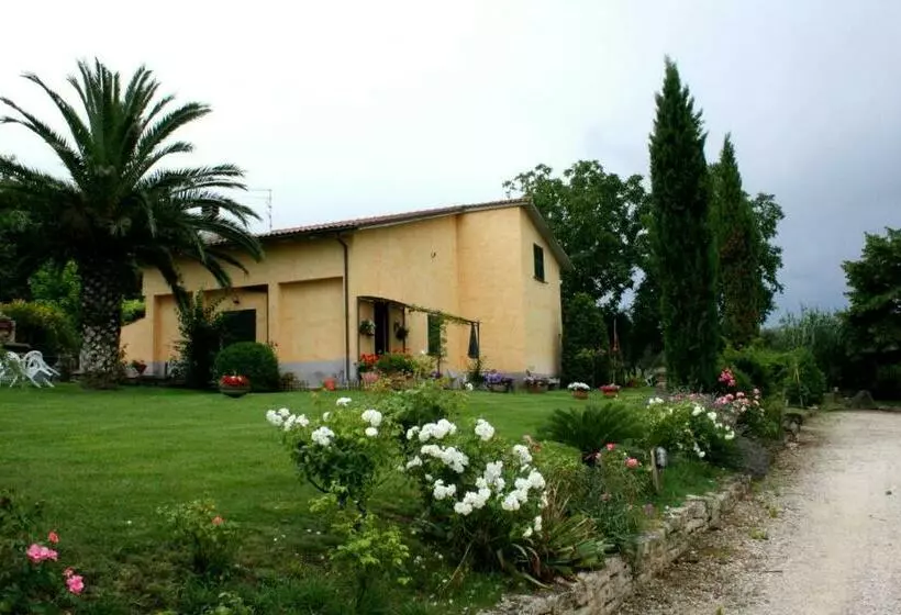 ホテル Agriturismo Santa Maria