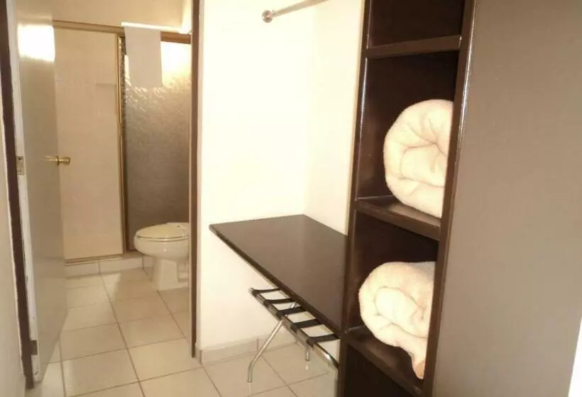 Hotelli Hacienda Nainari