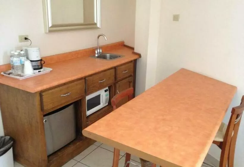 Hotelli Hacienda Nainari