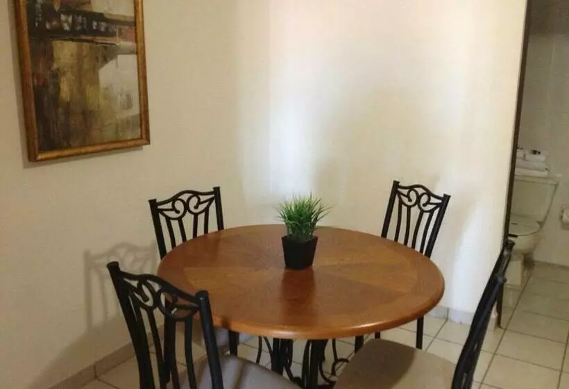 Hotelli Hacienda Nainari