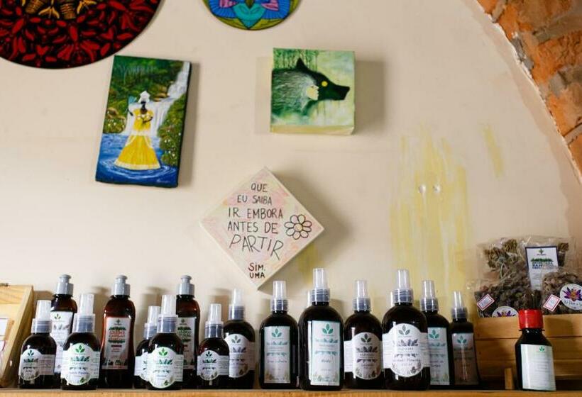 پانسیون Chalé De Pedra   Hospedaria