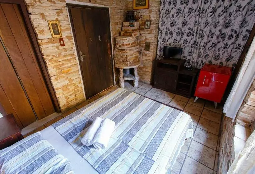 Majatalo Chalé De Pedra   Hospedaria