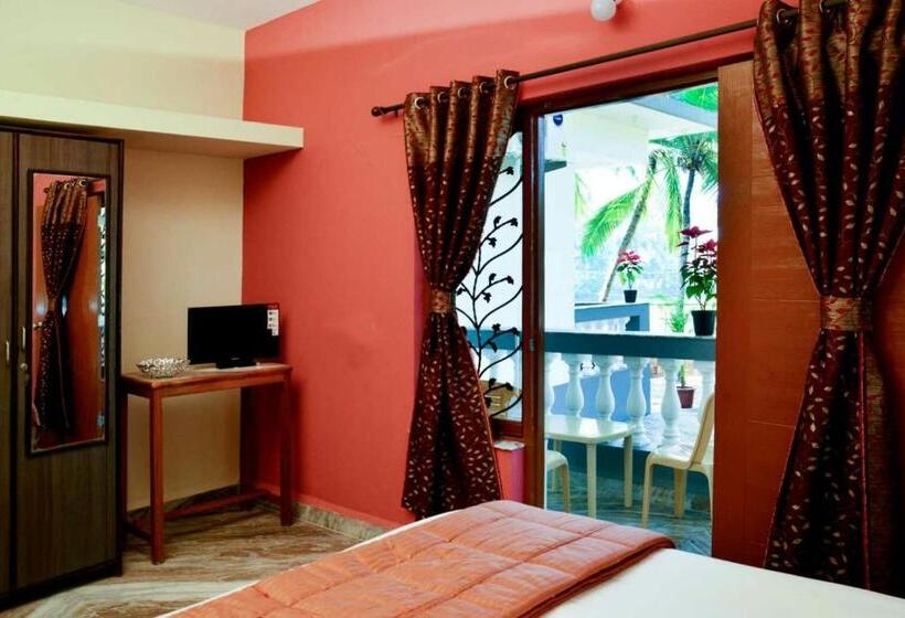 פנסיון Palm Shades Spring