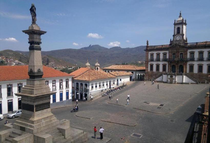 پانسیون Pousada Tiradentes