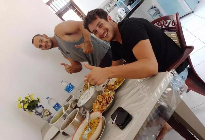 پانسیون Sea Side Bay House