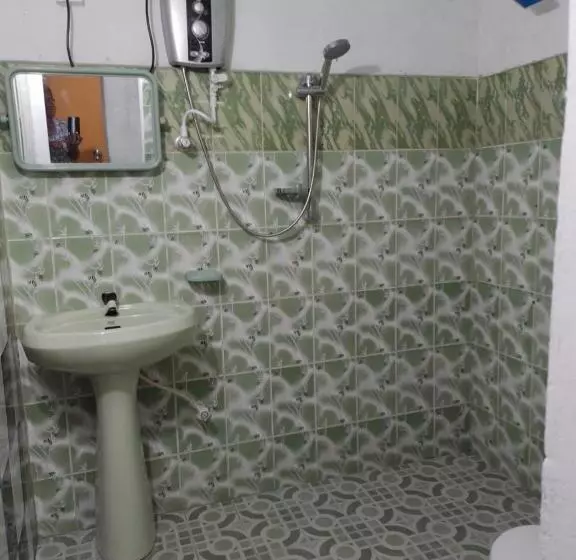 پانسیون Sea Side Bay House