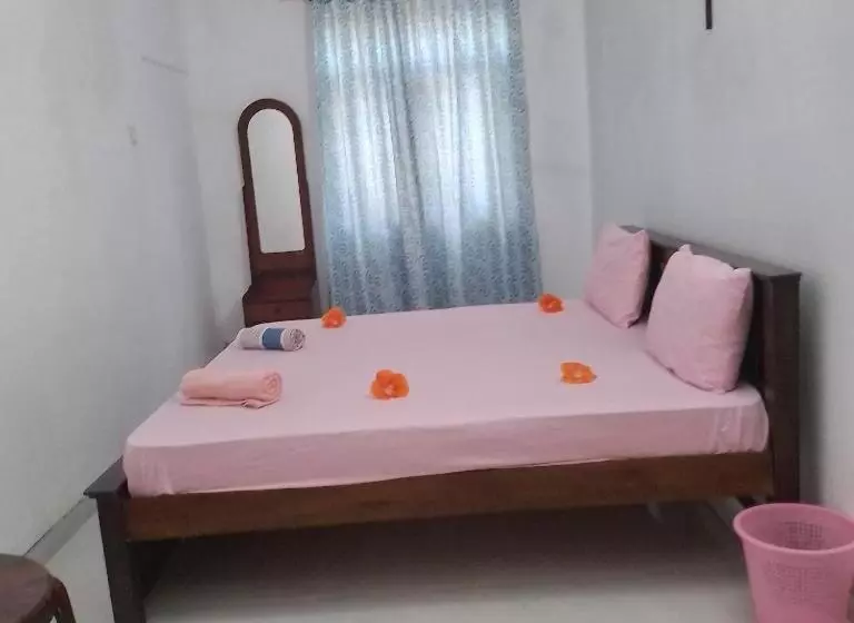 پانسیون Sea Side Bay House