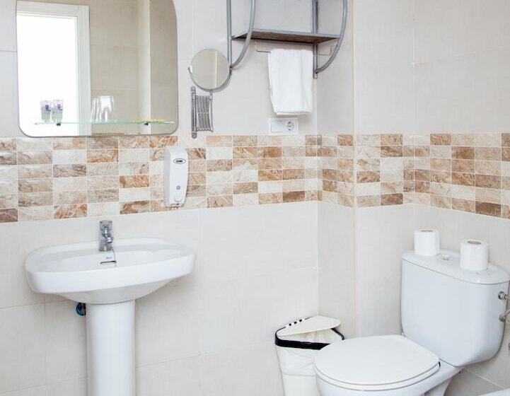 簡易ホテル Marbella