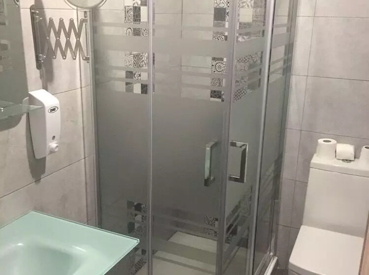 Хостел Marbella