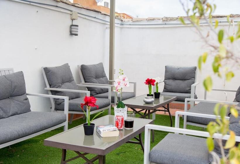 簡易ホテル Marbella