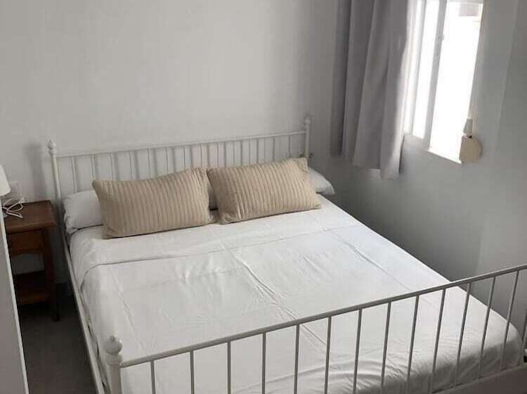 簡易ホテル Marbella