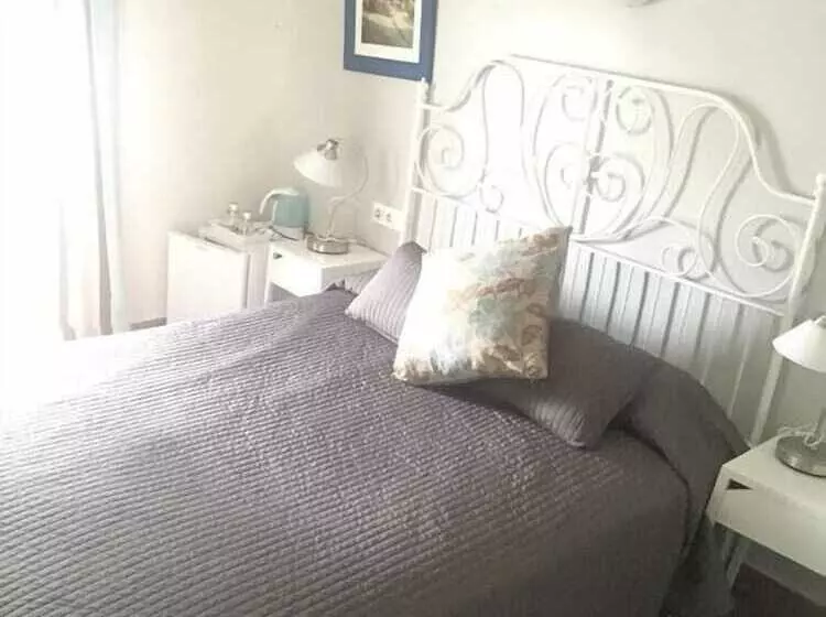 Хостел Marbella