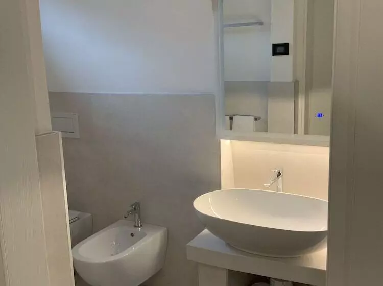 هتل Albergo Cappello E Cadore