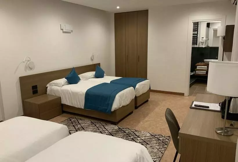 هتل Albergo Cappello E Cadore