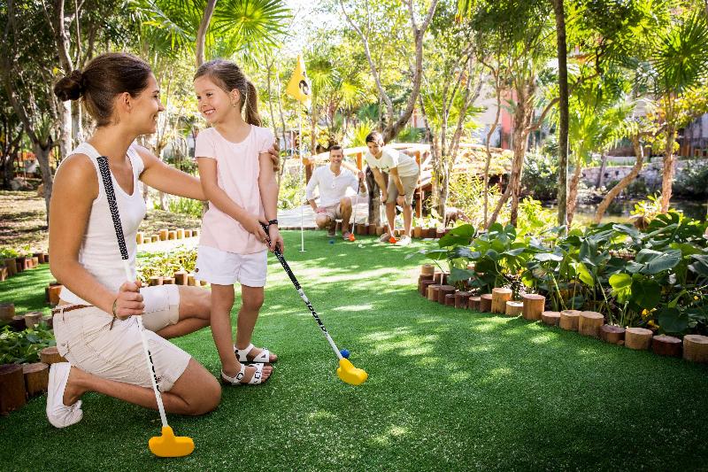 בית מלון כפרי Barcelo Maya Tropical  All Inclusive