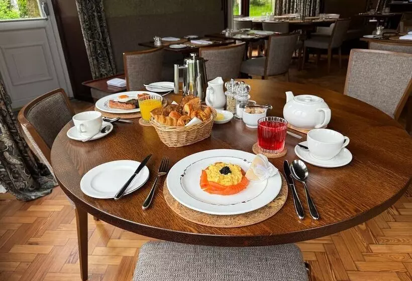 Otel Glenfinnan House