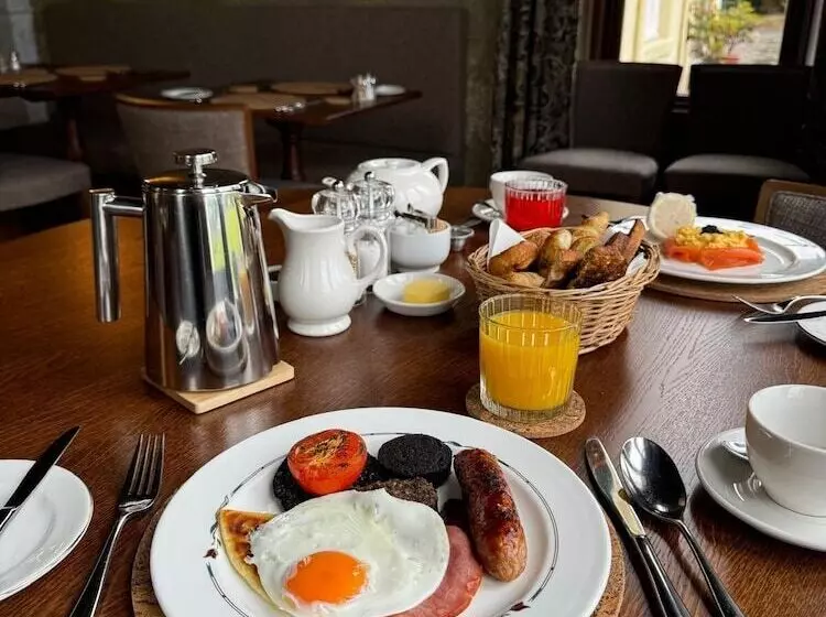 Otel Glenfinnan House