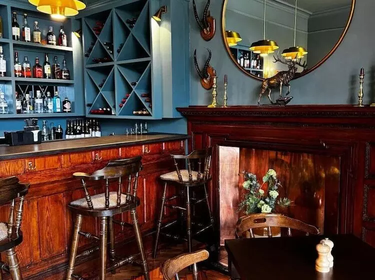 Otel Glenfinnan House