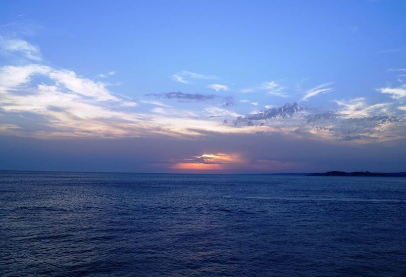 هتل Hôtel Villa Massalia