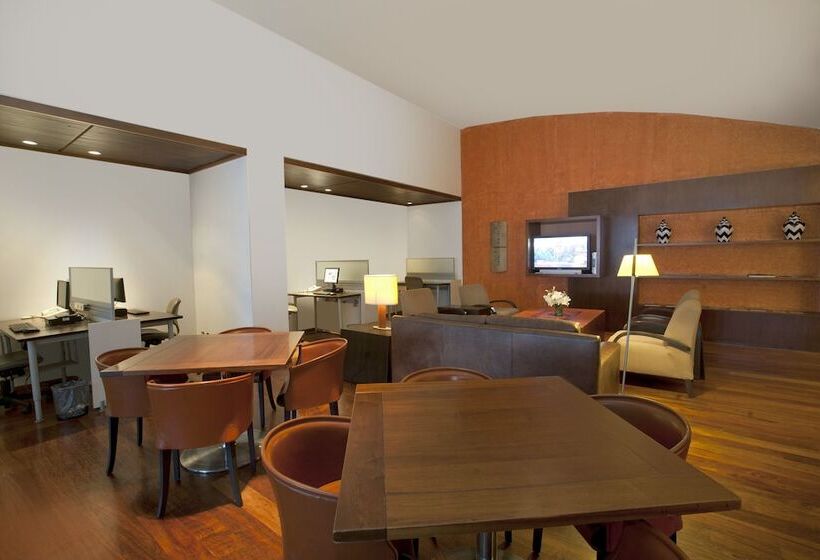 هتل Grand Fiesta Americana Queretaro