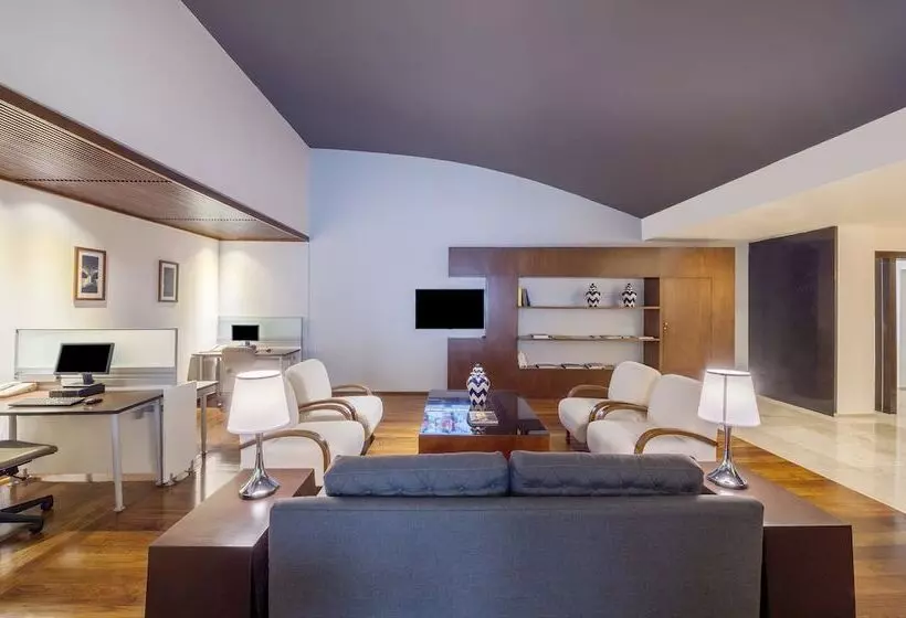 Szálloda Grand Fiesta Americana Queretaro