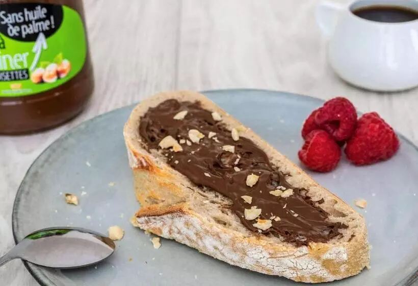 Отель Ibis Styles Vichy Centre