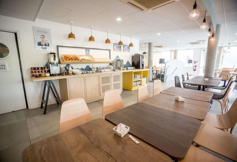 فندق Kyriad Clermont Ferrand Sud La Pardieu