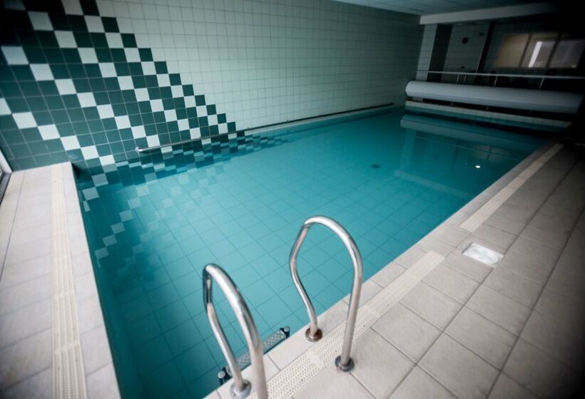 فندق Kyriad Clermont Ferrand Sud La Pardieu