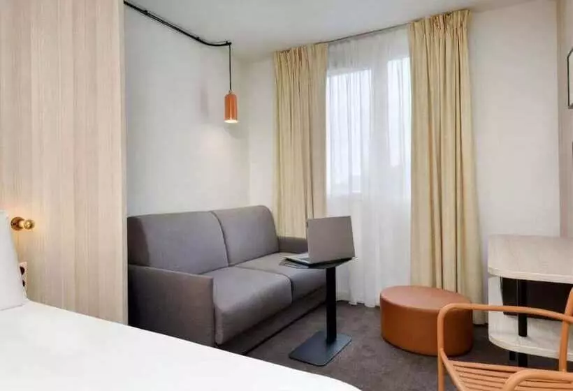Hotelli Kyriad Clermont Ferrand Sud  La Pardieu