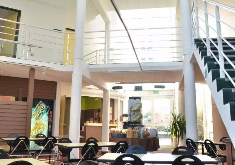 هتل Mister Bed Chambray Les Tours