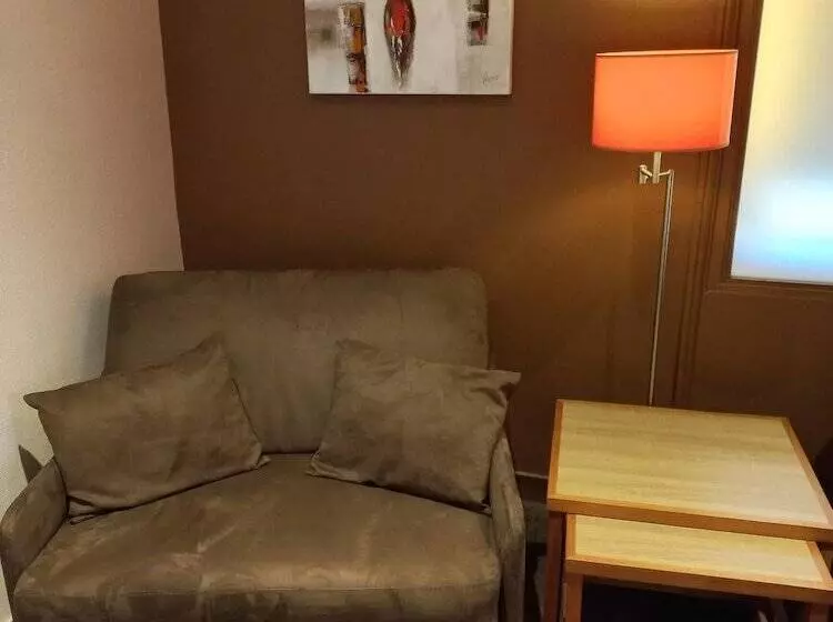 ホテル Logis Hôtel La Résidence, Cognac Centre