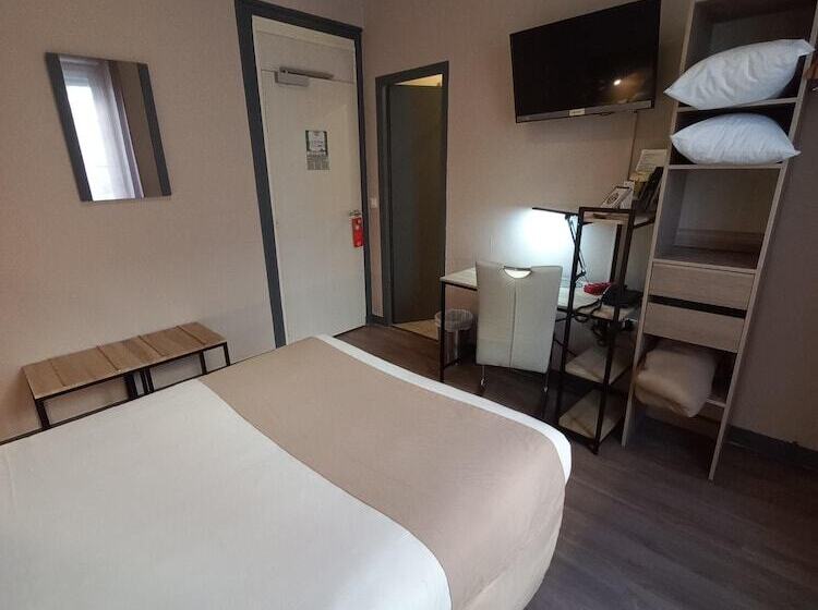 בית מלון כפרי Logis Hôtel La Résidence, Cognac Centre