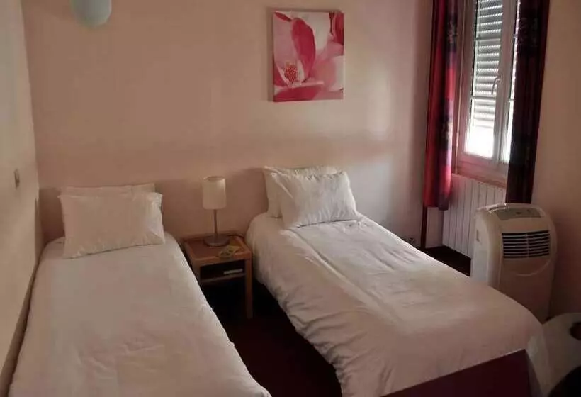 ホテル Logis Hôtel La Résidence, Cognac Centre