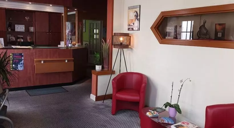 ホテル Logis Hôtel La Résidence, Cognac Centre