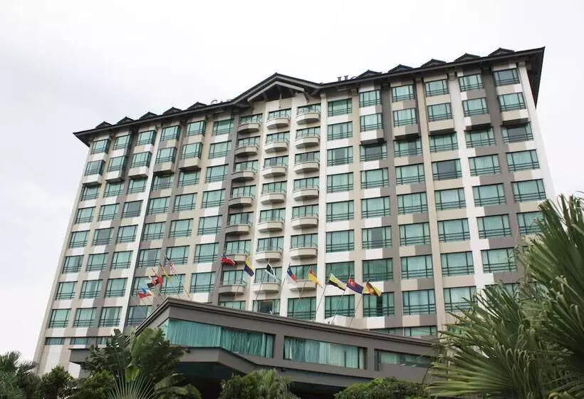 ホテル Sabah Oriental