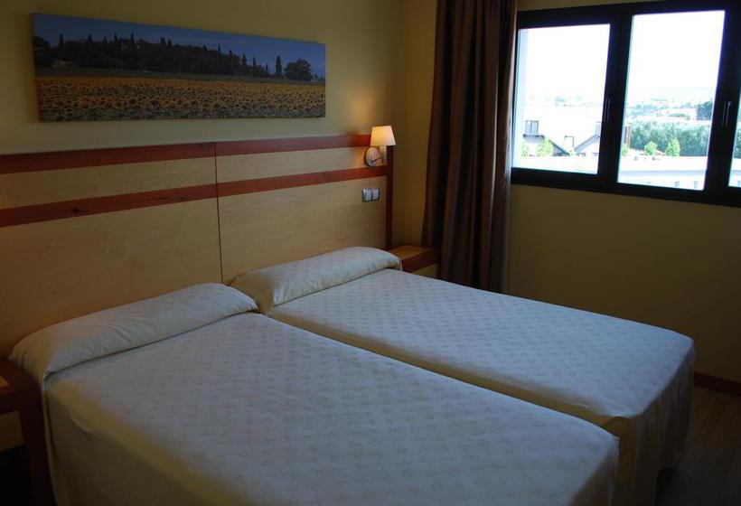 فندق Puerta Guadalajara