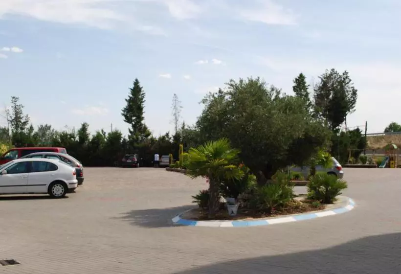 فندق Puerta Guadalajara