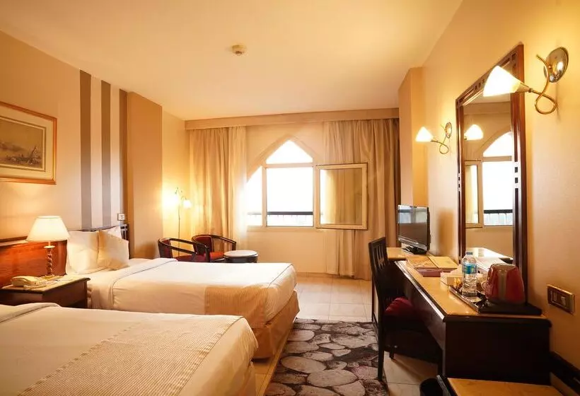 هتل Swiss Inn Nile