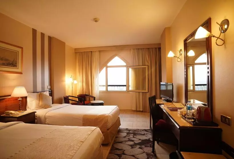 هتل Swiss Inn Nile