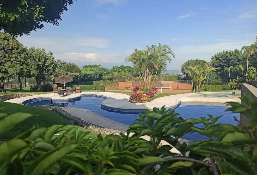 בית מלון כפרי & Villa Internacional De Tenis