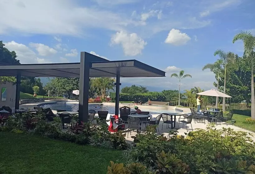 בית מלון כפרי & Villa Internacional De Tenis