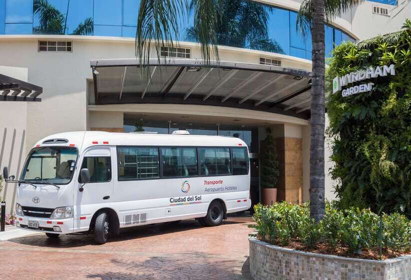 ホテル Wyndham Garden Guayaquil