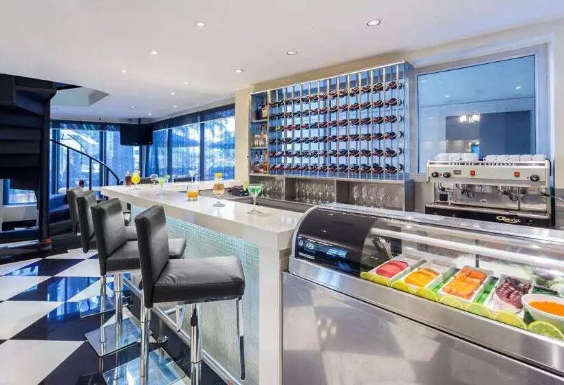 Отель Wyndham Garden Guayaquil