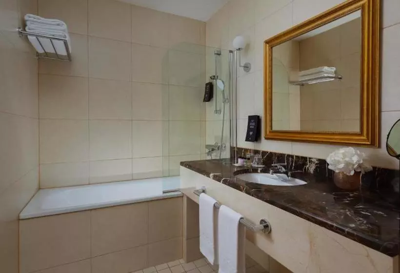 هتل Solo Sokos Vasilievsky