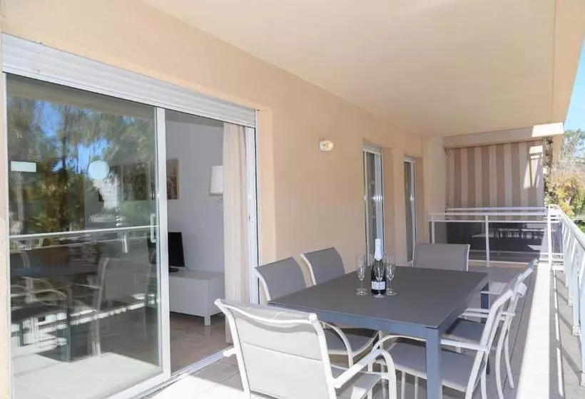 Apcostas - Village Park